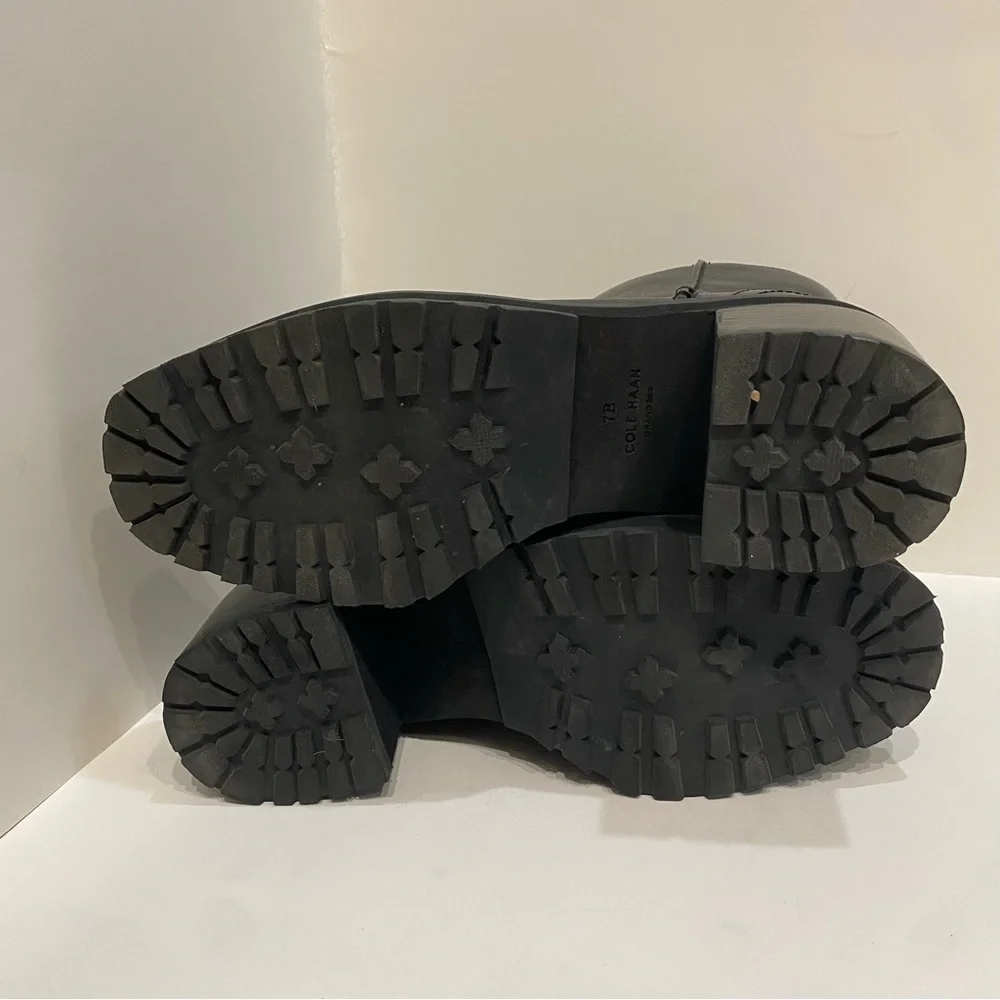 Woman's Boots Cole Haan Gillian Lug Bootie Black Leather Waterproof Size 7 - Picture 7 of 9